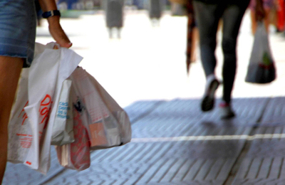 Las ventas no detienen su caída: 12,2% interanual en junio