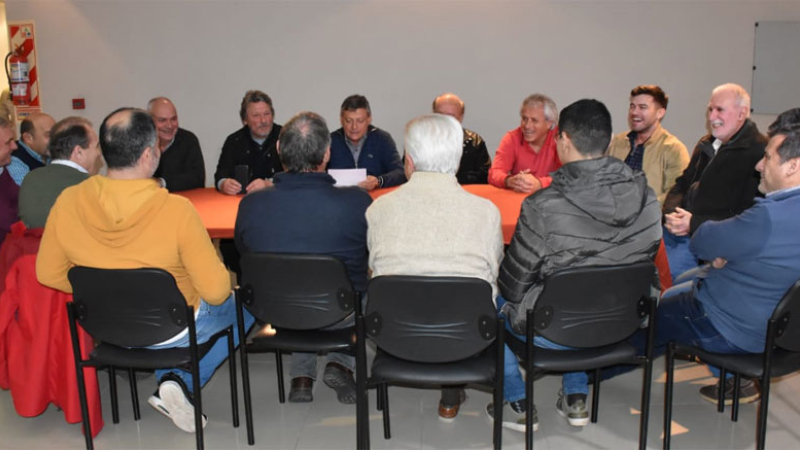 Peppo prometió un plan para recuperar puestos de trabajo en la construcción