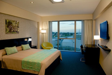hotel01.jpg