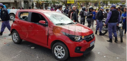 auto destrozado 1.JPG