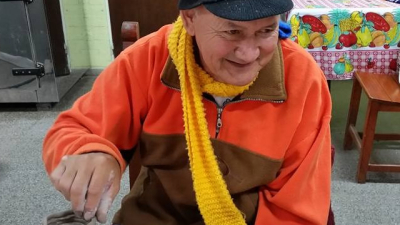 Un espacio diferente para adultos mayores centrado en tradiciones, gastronomía y recreación