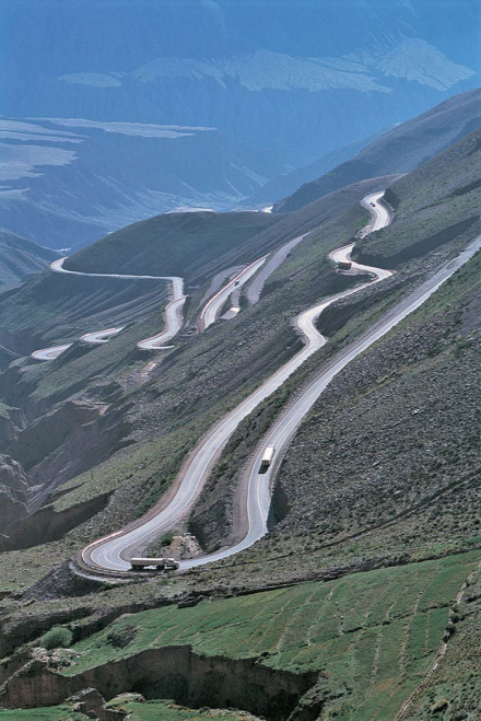La-Cuesta-de-Lipán,-curvas-.jpg