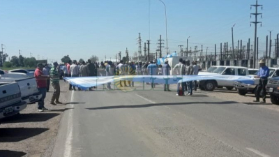 Productores cortan ruta 16: reclaman auxilio para el campo