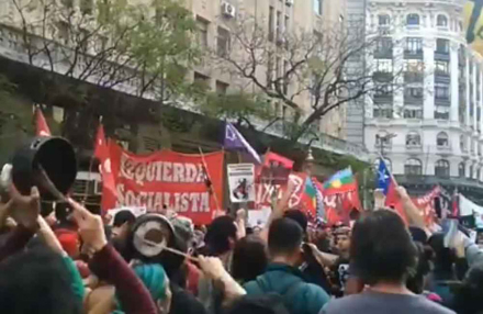 protesta-consulado-chile.jpg