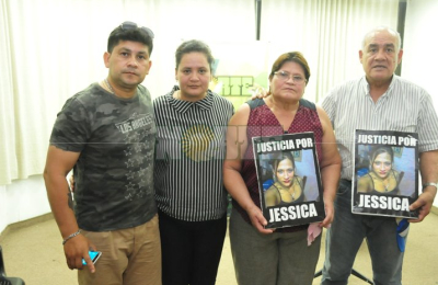 Padres de Jessica Vasconcelo piden a la jueza que controle atropello policial