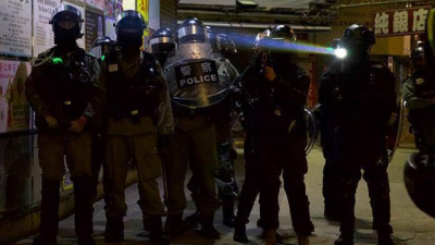 Hong Kong: la Policía levanta el cerco a la Universidad Politécnica