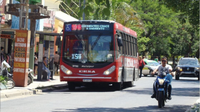 Confirmado: a partir de las 15 se levantó el paro de colectivos