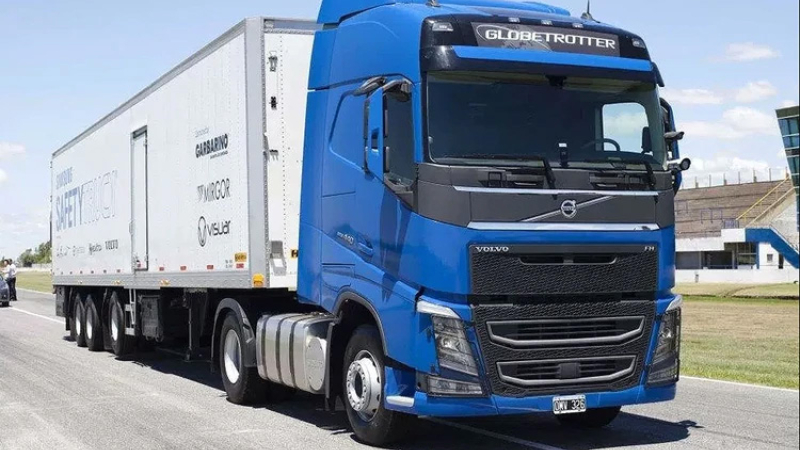 Los Moyano amenazan con la primera protesta de los Camioneros durante el nuevo gobierno
