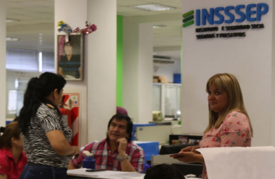 Reabre la farmacia del Insssep pero no hay garantías para los afiliados