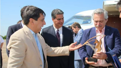 El intendente de Resistencia invitó al presidente Fernández a la Bienal 2020