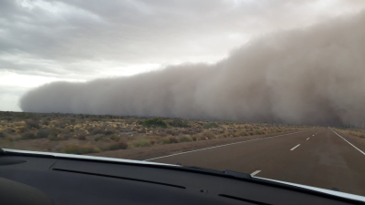 Violenta tormenta de viento y tierra azotó a gran parte de la provincia de Chubut