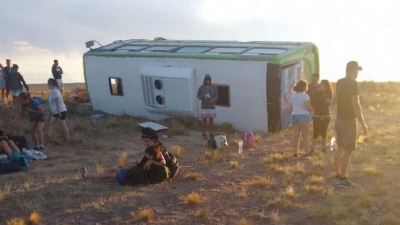 14 heridos tras volcar un colectivos en Mendoza