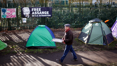 Assange acusa a EEUU de “abuso de proceso” 