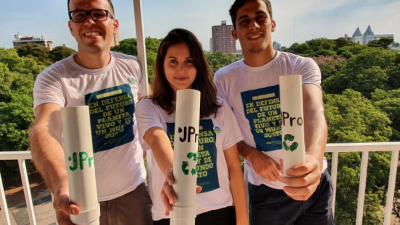 Jóvenes lanzan campaña para una Resistencia libre de colillas de cigarrillos