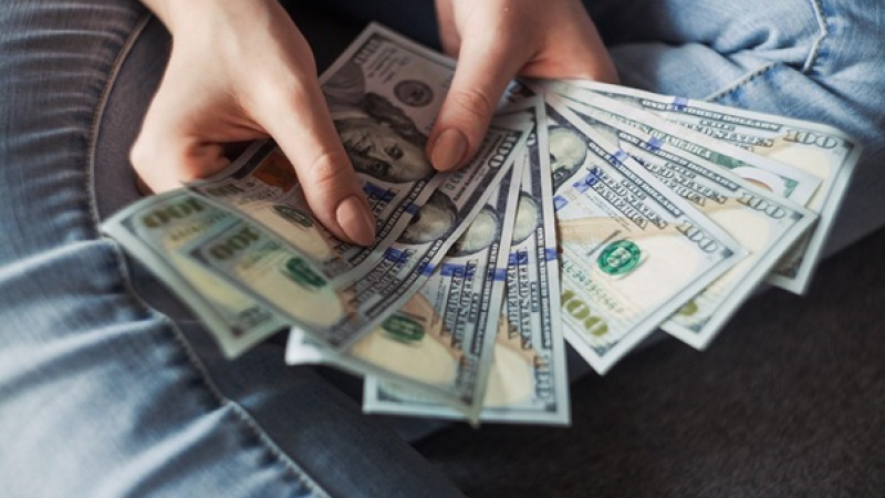 ¿Conviene invertir en USD? Desde las PASO hasta el momento los plazos fijos en USD cayeron un 18%