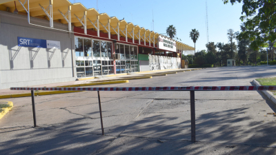La Estación Terminal de Ómnibus de Sáenz Peña cerrada