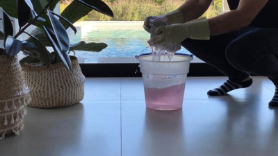 Cómo prevenir la transmisión del virus al entrar en el hogar