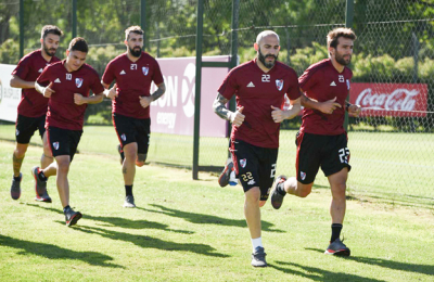 Cinco test por jugador y costo de 750.000 pesos mensuales