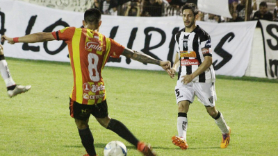 For Ever y Sarmiento, a la espera del formato definitivo del certamen