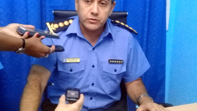 Acuña: "No sé qué clase de policías creen que son los que protestan”