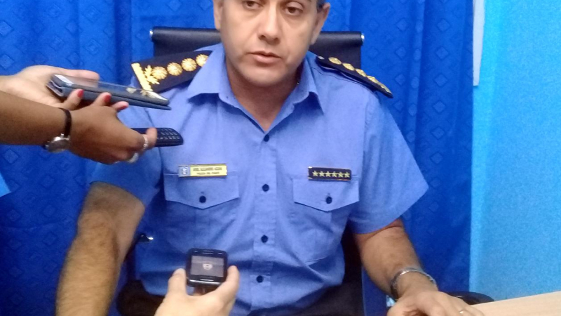 Acuña: "No sé qué clase de policías creen que son los que protestan”