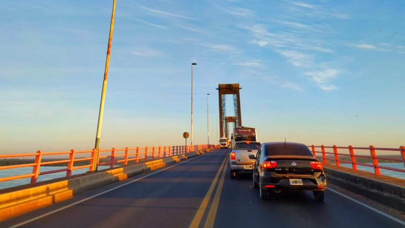 Crecen los reclamos por la sinrazón de mantener “blindado” el puente