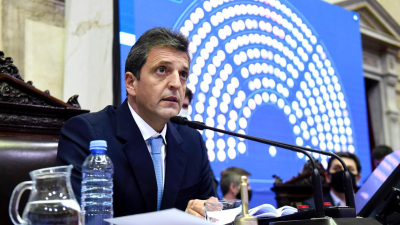 Massa: "Lo volvería a echar una y mil veces a ese diputado"