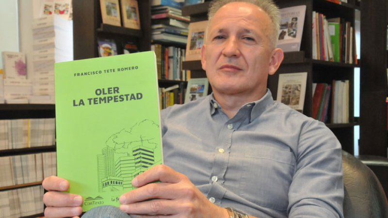 “Escribo por la pasión de que no está todo dicho”
