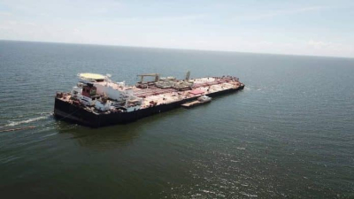 Venezuela: alarma por buque a punto de hundirse con más de un millón de barriles de crudo
