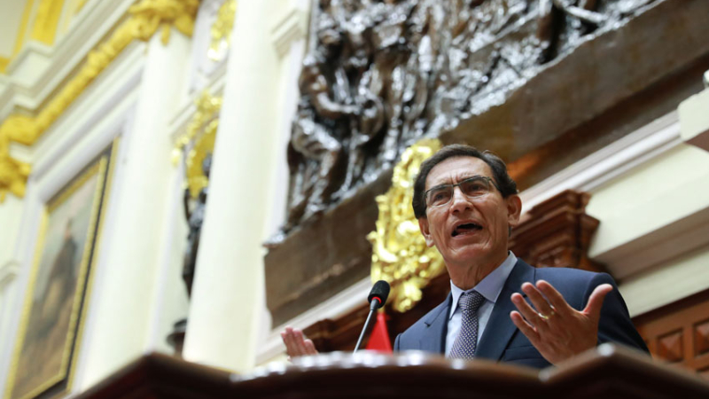Perú: el Congreso destituyó al presidente Martín Vizcarra