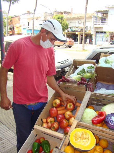 Frutas y verdu.jpg