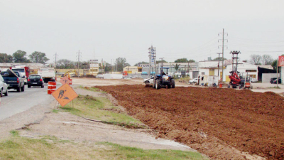 “Con la autovía y el acueducto habrá 500 obreros parados”