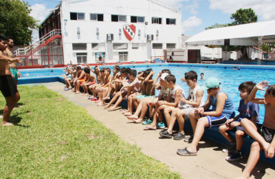 Las colonias de vacaciones cuestan cerca de $4.000 para este verano