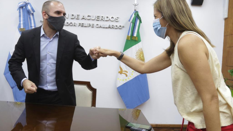 “Se debe ir armonizando la estructura tributaria pero con sostenibilidad fiscal”