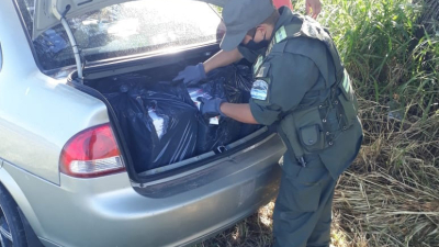 Circulaban con cigarrillos ocultos valuados en más de un millón de pesos