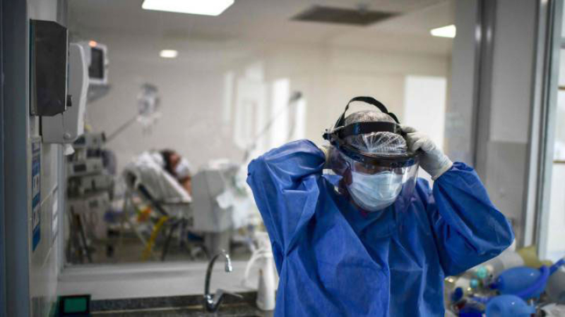 Confirmaron 285 muertes y 8.374 nuevos contagios en las últimas 24 horas