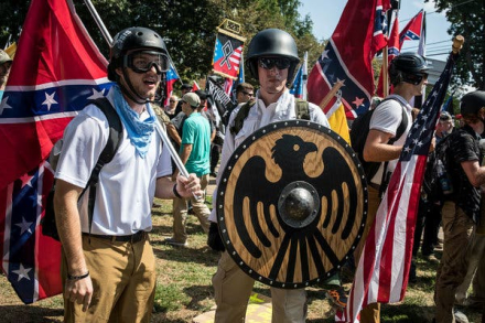 supremacistas blancos3.jpg
