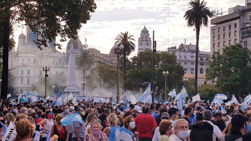 Protestas en todo el país contra las vacunas VIP