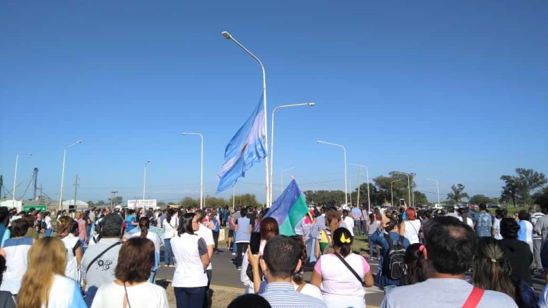 Manifestación de docentes en todo el interior del Chaco