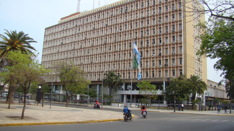Deuda en dólares: la nueva estrategia para renegociar términos que el Chaco pueda cumplir