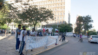 Conflicto docente: mientras analizan la nueva oferta el paro continúa