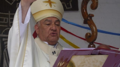 Murió monseñor Fabriciano Sigampa