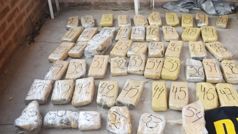 El olfato de los vecinos permitió hallar casi 50 kilos de marihuana