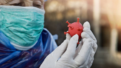 Covid 19: la OMS publicó cambios sobre la transmisión del virus