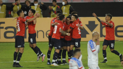 Un blooper puso al Rojo casi en octavos de final