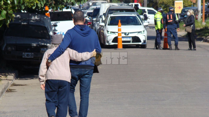Una mayor organización y triple filtro evitaron aglomeraciones en los centros de vacunación