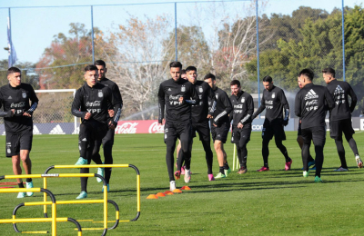 Los cambios de Lionel Scaloni para enfrentar a Colombia