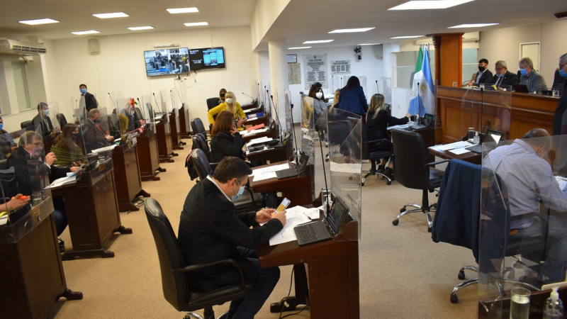 Sindicatos docentes piden el veto de la ley de Educación Digital