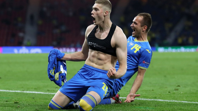 Ucrania eliminó a Suecia en el último minuto