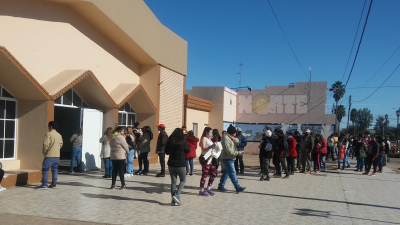Masiva concurrencia para vacunarse en Du Graty
